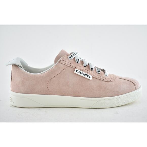 Chanel 20S Weekender Pink Suede CC Logo Laces Low Top Flat Runner Sneaker 42 - Picture 1 of 12